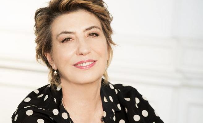 L’INCONTRO CON SERENA DANDINI APRE PORTO RECANATI FESTIVAL IL 14 LUGLIO