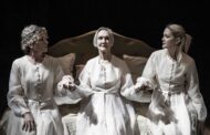 TRE DONNE ALTE di Edward Albee, regia Ferdinando Bruni